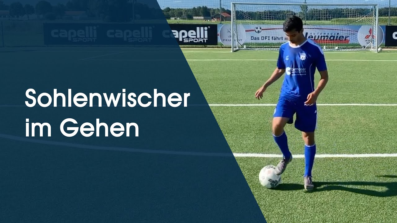 Sohlenwischer im Gehen - Fußballtraining am Deutschen Fußball Internat