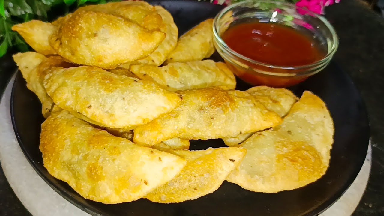 চপ সিঙারা খাওয়া ভুলে যান/আটা আর কড়াইশুঁটি দিয়ে তৈরি করে ফেলুন/দারুন স্বাদের এই স্ন্যাকস রেসিপিটি 