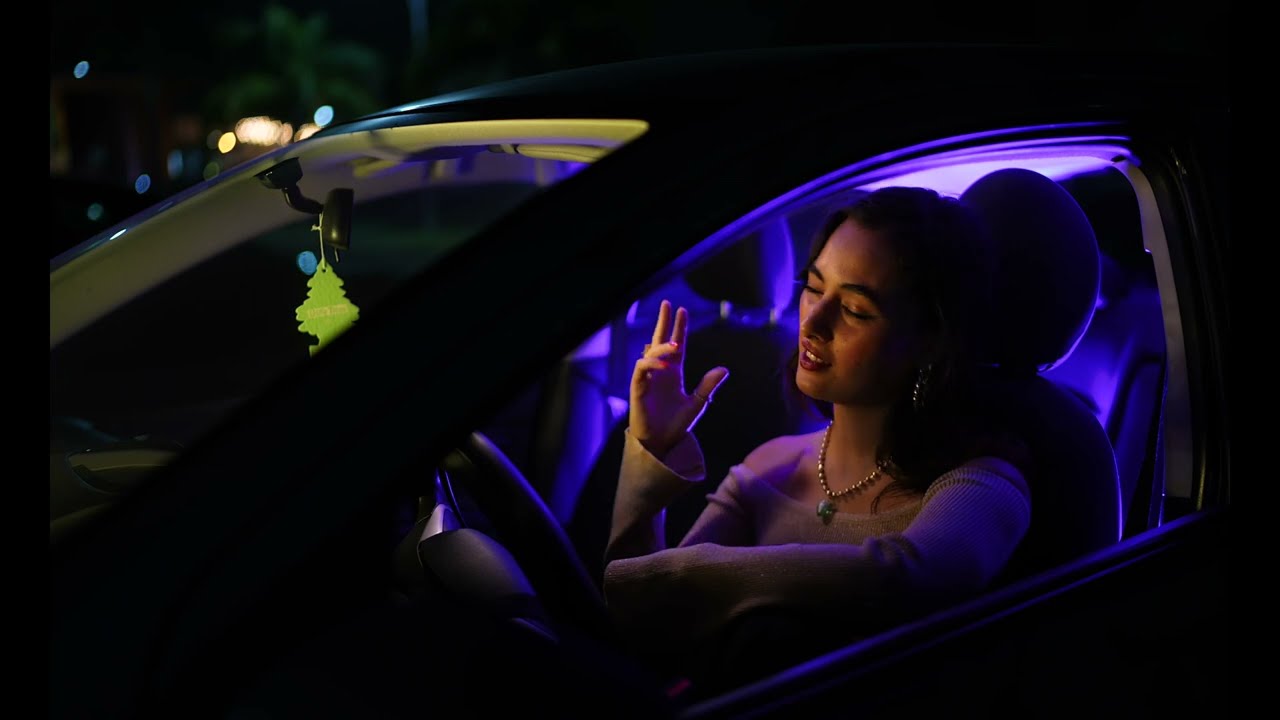 Mañana vas a estar ausente - Ms. Ambar, Charles Ans, Sharif (Lyric video)