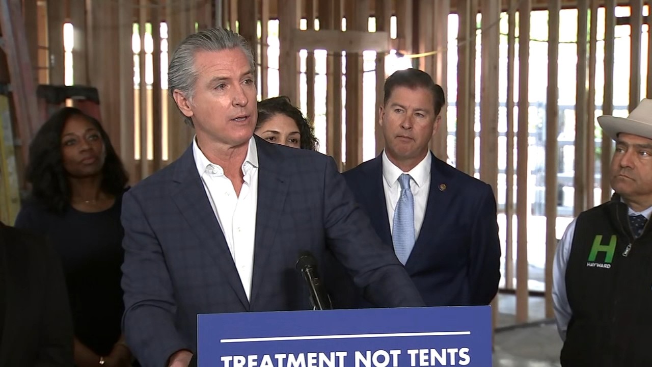 Gov. Newsom touts Alameda County's efforts combat homelessness