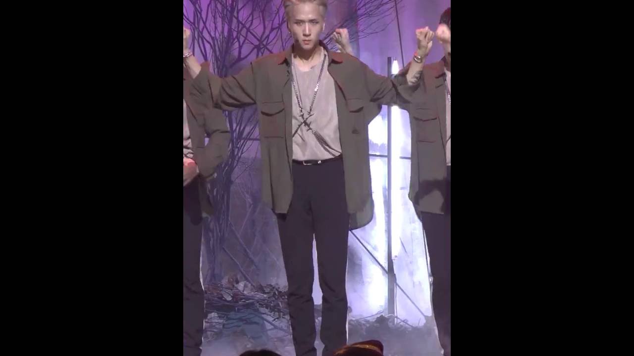 [MPD직캠] 빅스 라비 직캠 Fantasy VIXX Ravi Fancam @엠카운트다운_160818