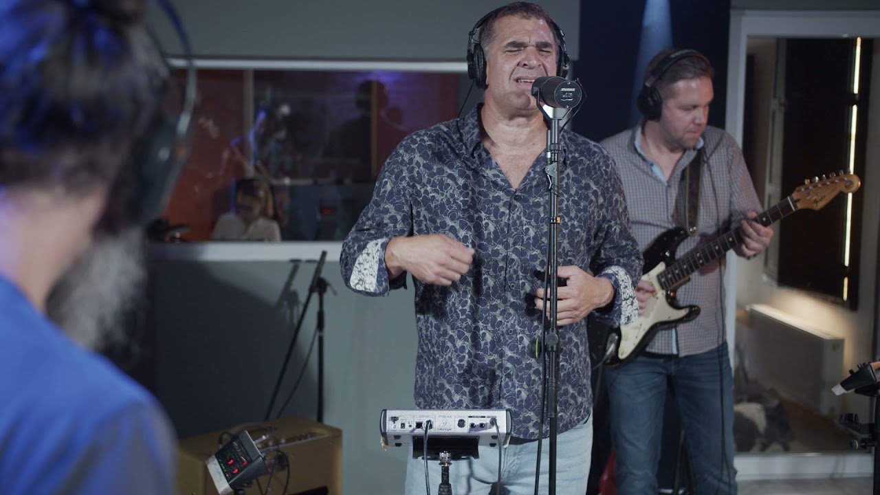 Bluestone & The Horn Section - Don't Burn Down the Bridge (Albert King cover)