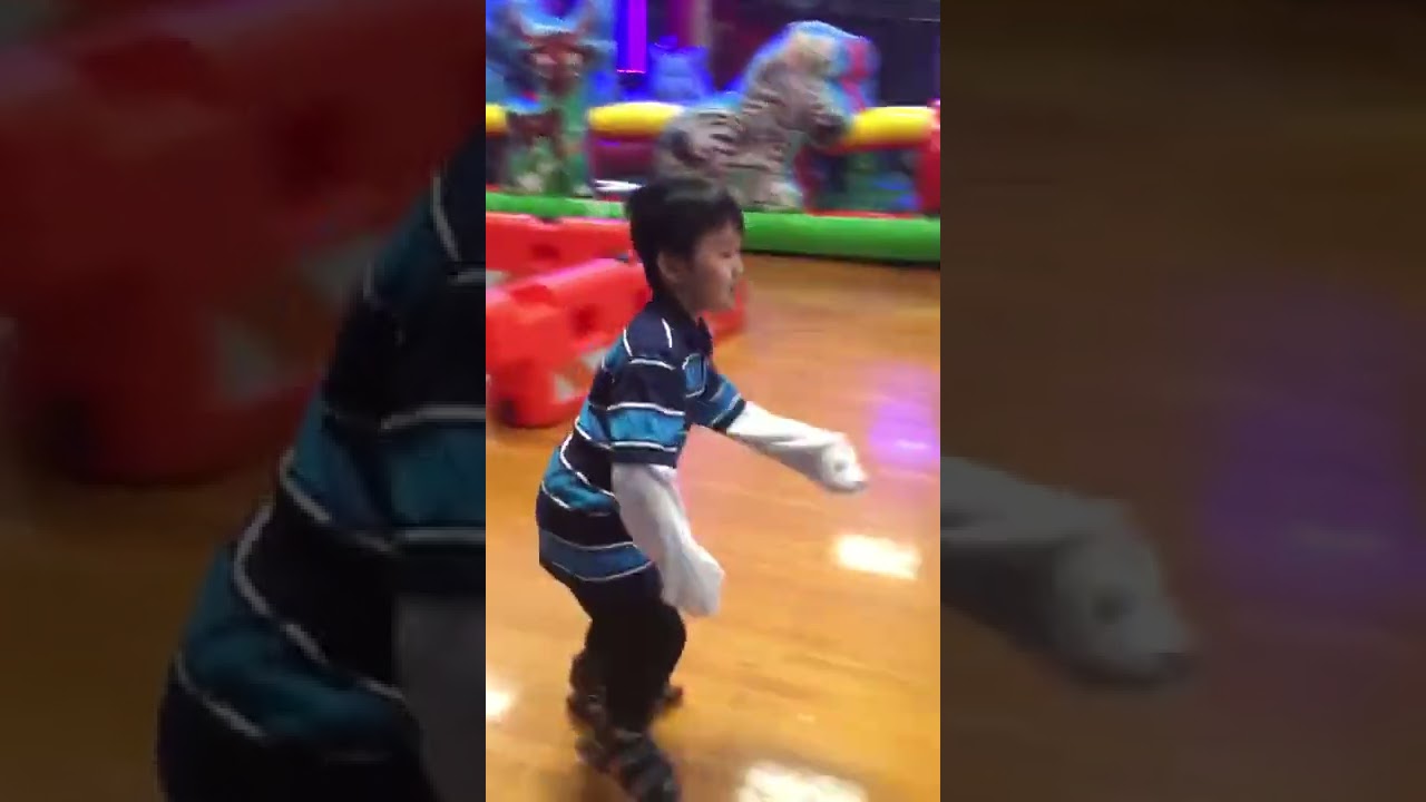 美国 🇺🇸 🛼 旱冰场 USA roller skating rink