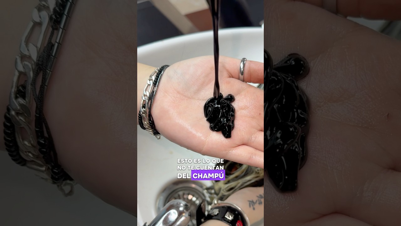 Champ&uacute; matizador Negro