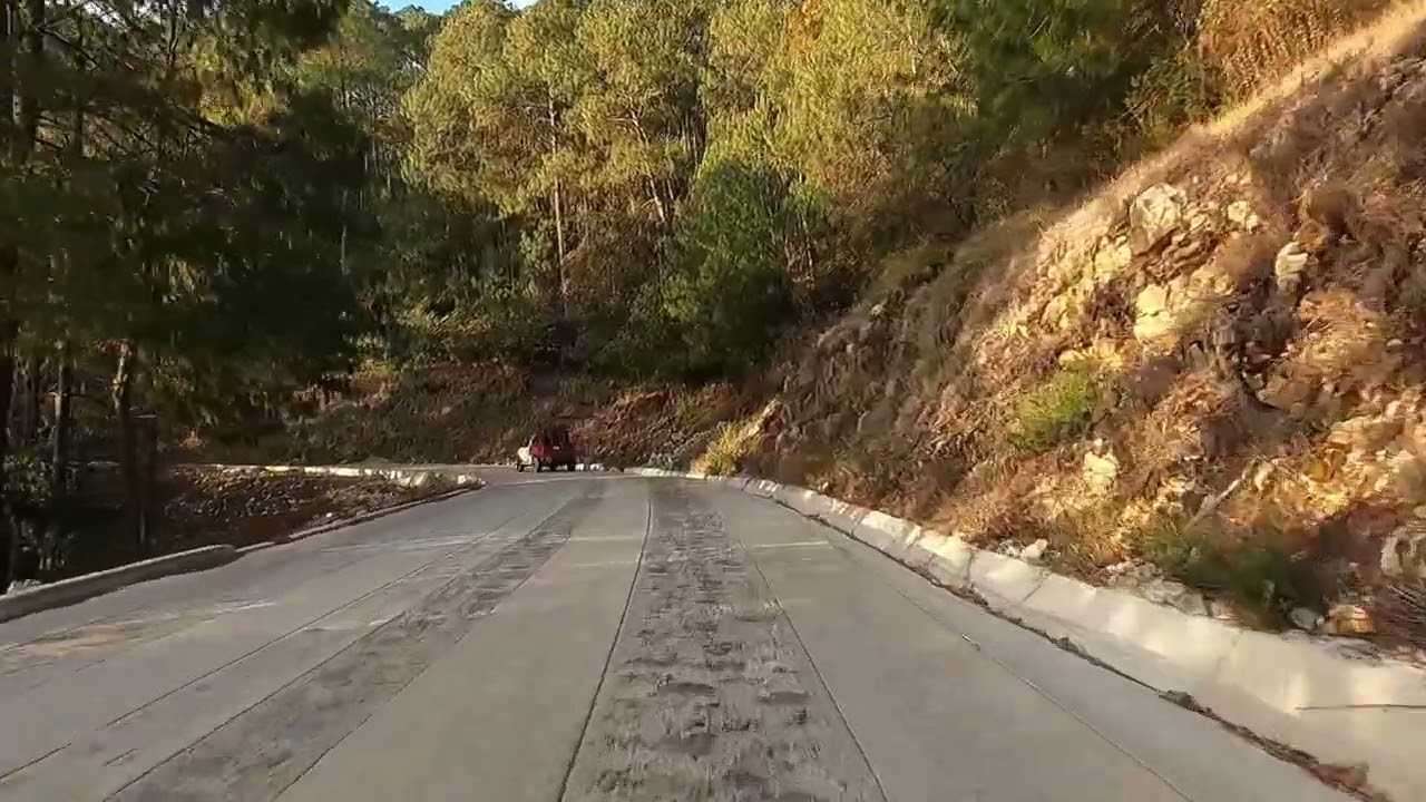 CARRETERA ARTESANAL DESE LA UNION, CHALCATONGO HASTA STA. CRUZ ITUNDUJIA, OAX.