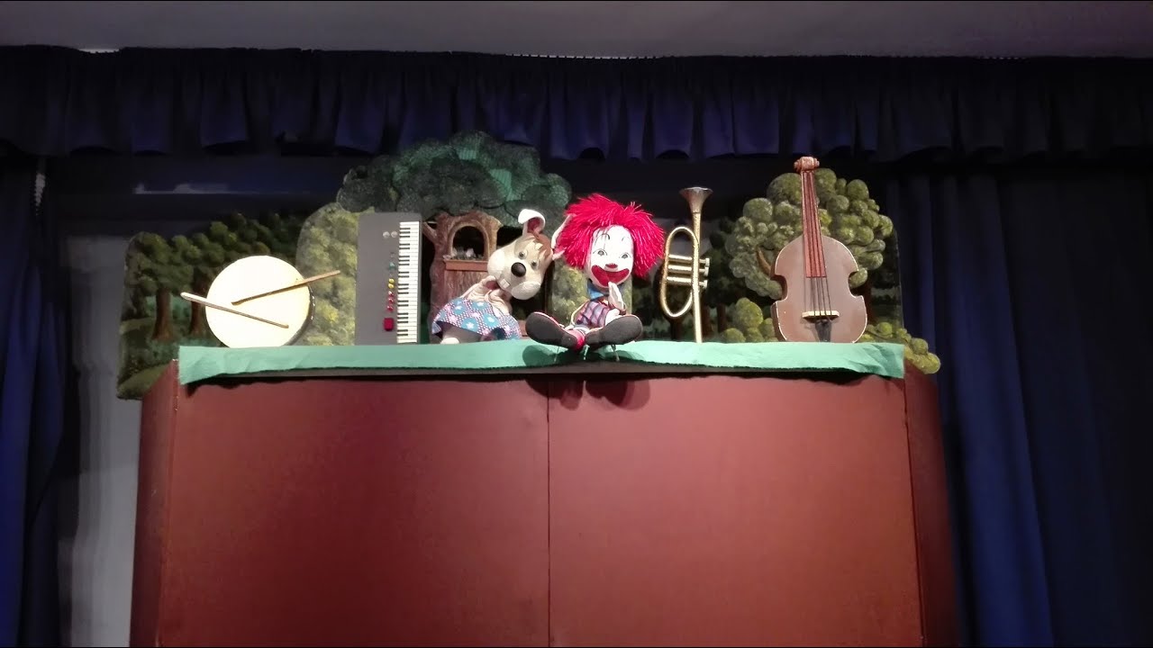 BRUMI MACI SZÜLETÉSNAPJA - zenés bábjáték