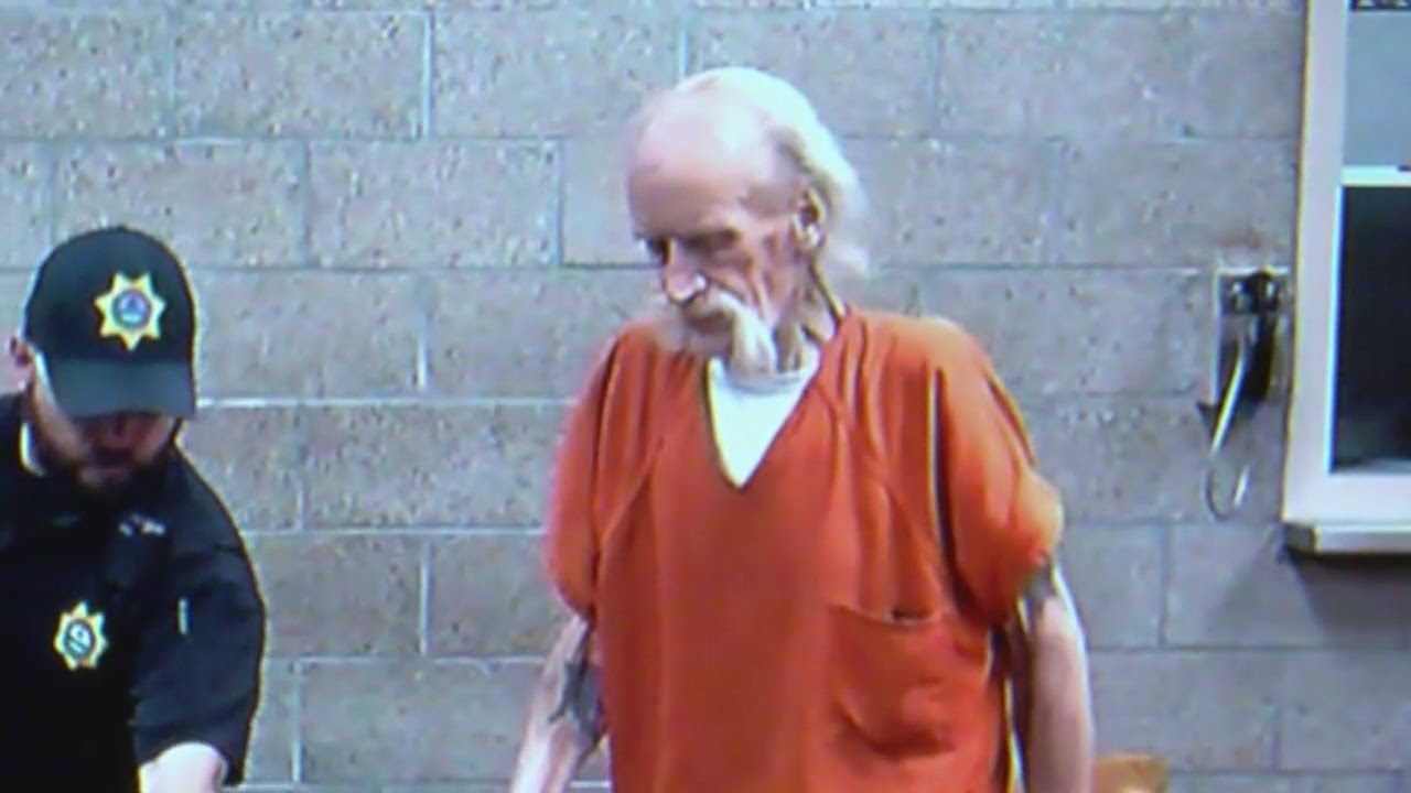 Convicted sex offender back in jail after parents alert deputies