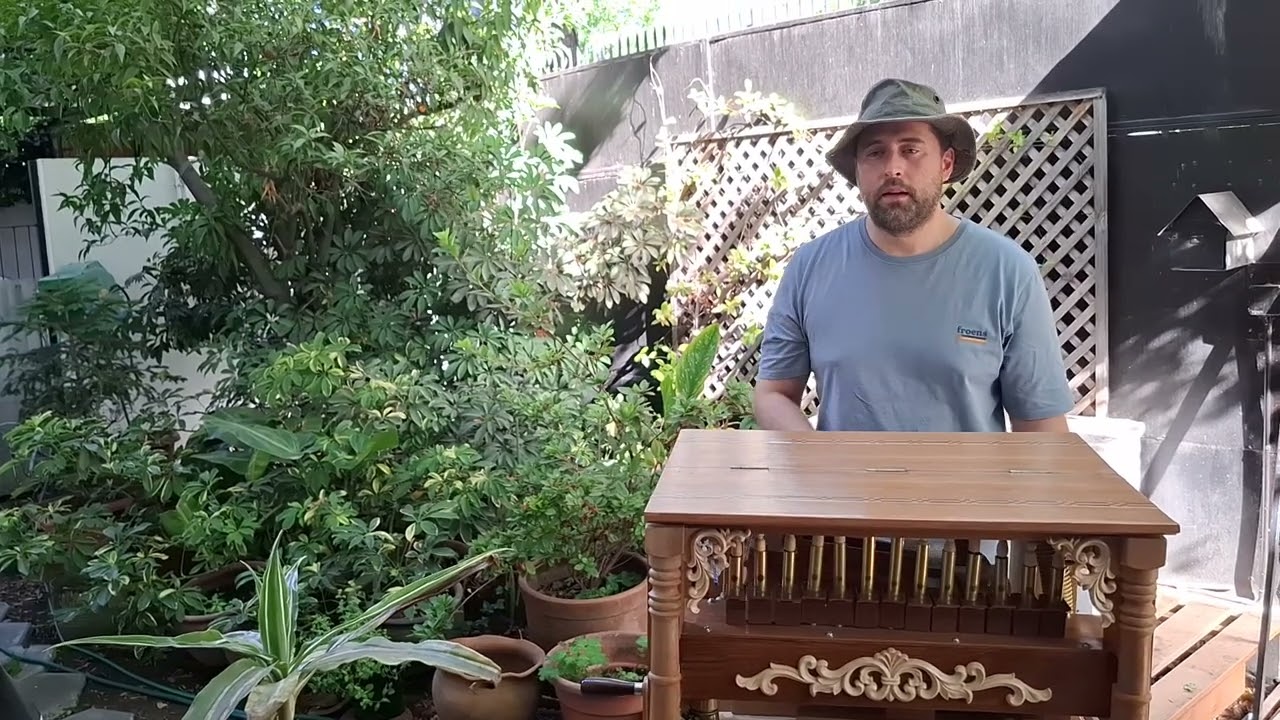 Entry of the Gladiators 1 on the homemade crank organ