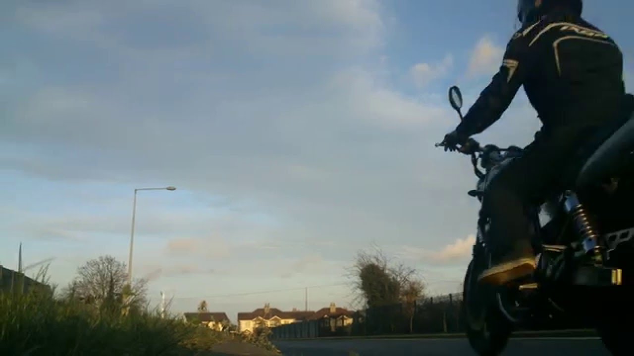 Yamaha XJR400 Acceleration Sound