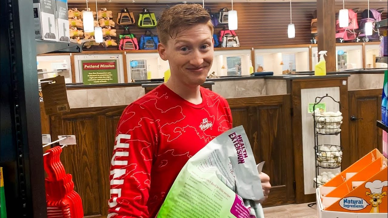 SCUMP BACK AT THE DOG POUND