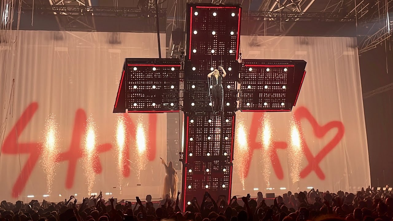 SANTA - Recommence-moi Live Zénith Paris 17.12.25