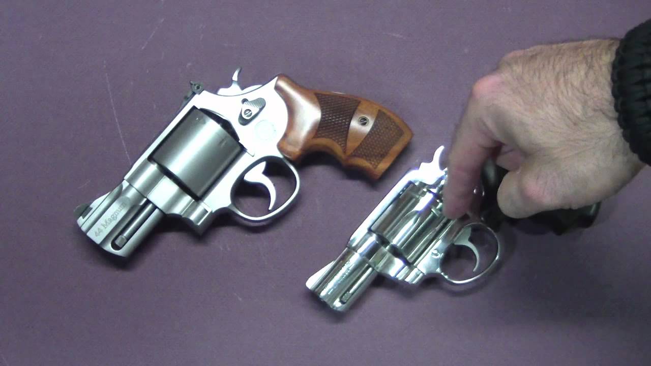 .44mag vs .357mag : Concealed Carry Size Comparison
