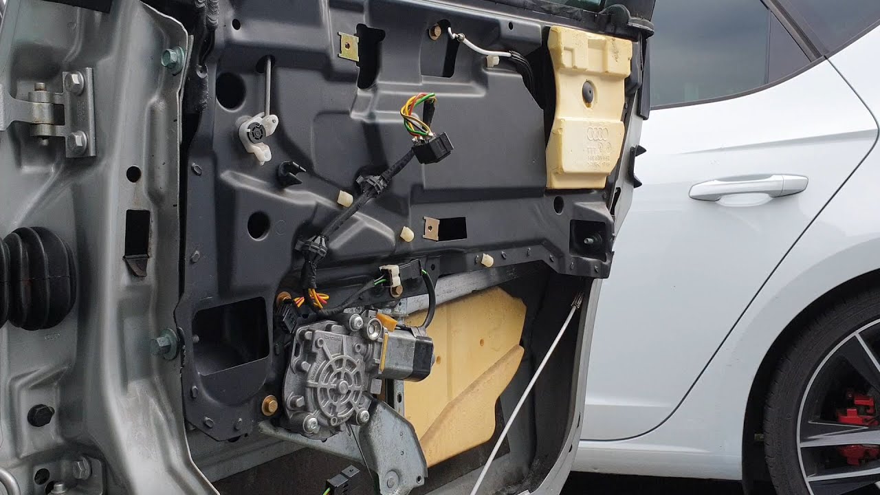 Audi A6 C4 2.6 - Tür hinten rechts auseinanderbauen