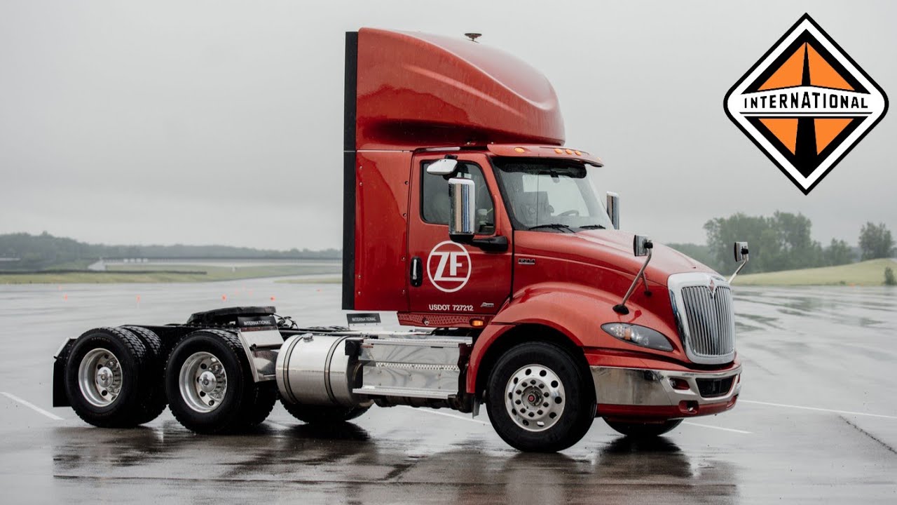 INTERNATIONAL RH Trucks