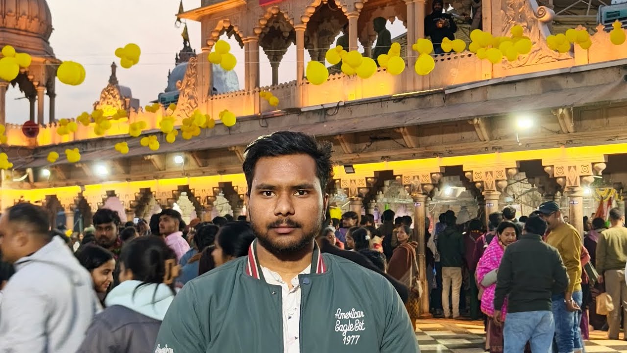 Aligarh to Vrindavan Varsana & Govardhan parikrama #viral #public #mathura #kirshna 