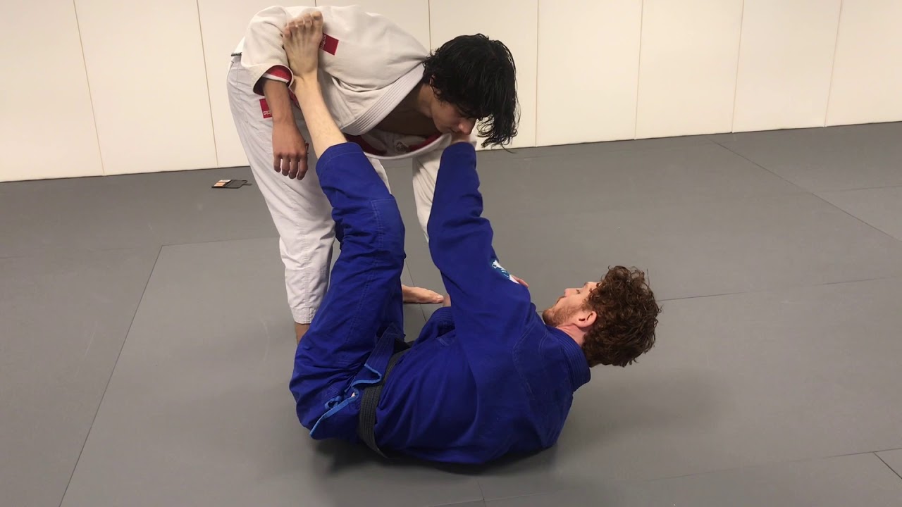 Powerful High Percentage Triangle Set Up - Far Side Collar Sleeve