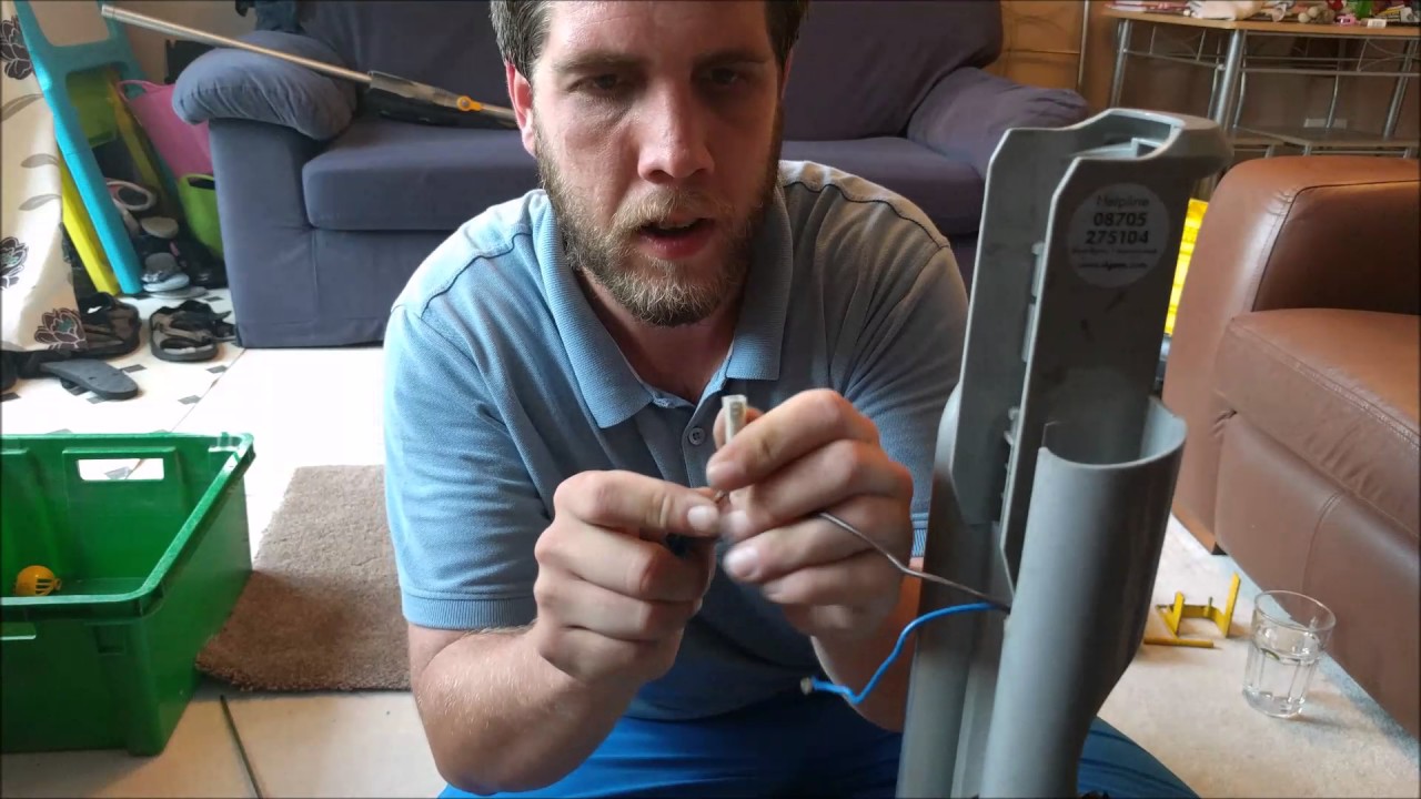 How to strip down, repair and re-assemble a Dyson DC04
