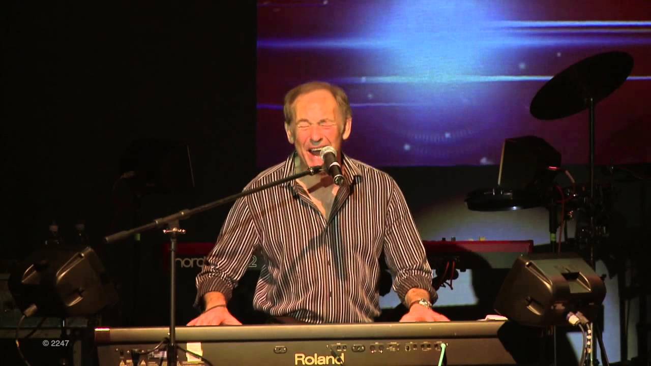 Mike d'Abo - Handbags & Gladrags - Acoustic Session