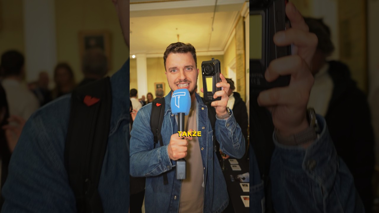 To TELEFON Z ZAPALNICZKĄ 😅