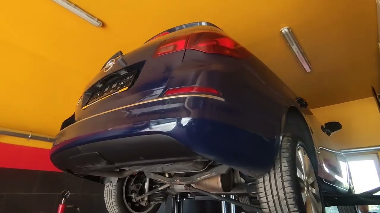 Auta z Niemiec Clio i Opel Astra Turbo  ST 2 sztuki ktore zniknęły zanim się zorientowałem