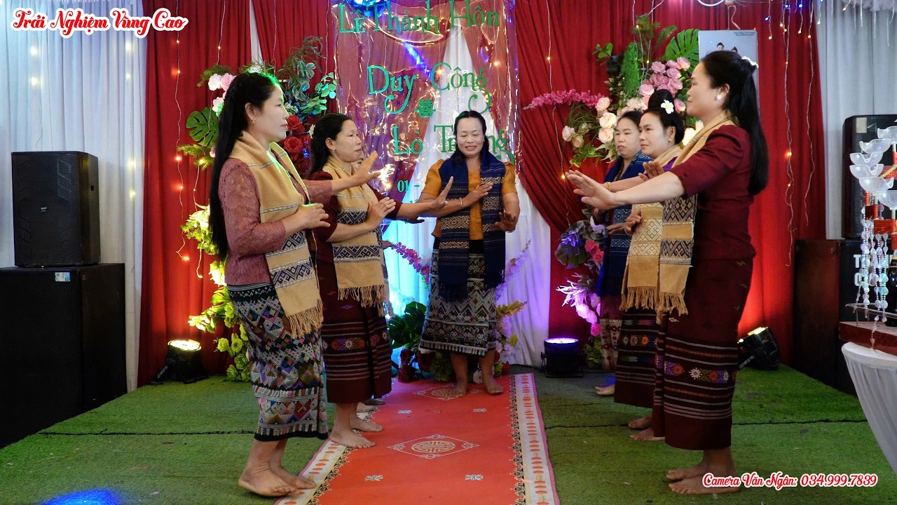 Múa Lào Pẳn Khẩu Chí - ĐVN Bản Na Sang Mừng LTH Duy Công & Lò Trương Bản Lún - Thanh Yên - ĐB