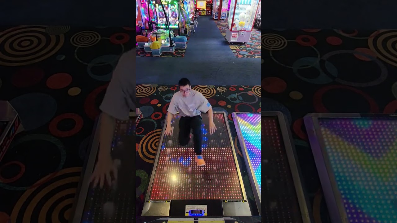 Locking Alpha Kicks on DANCERUSH #locking #bboy #dancerush_stardom