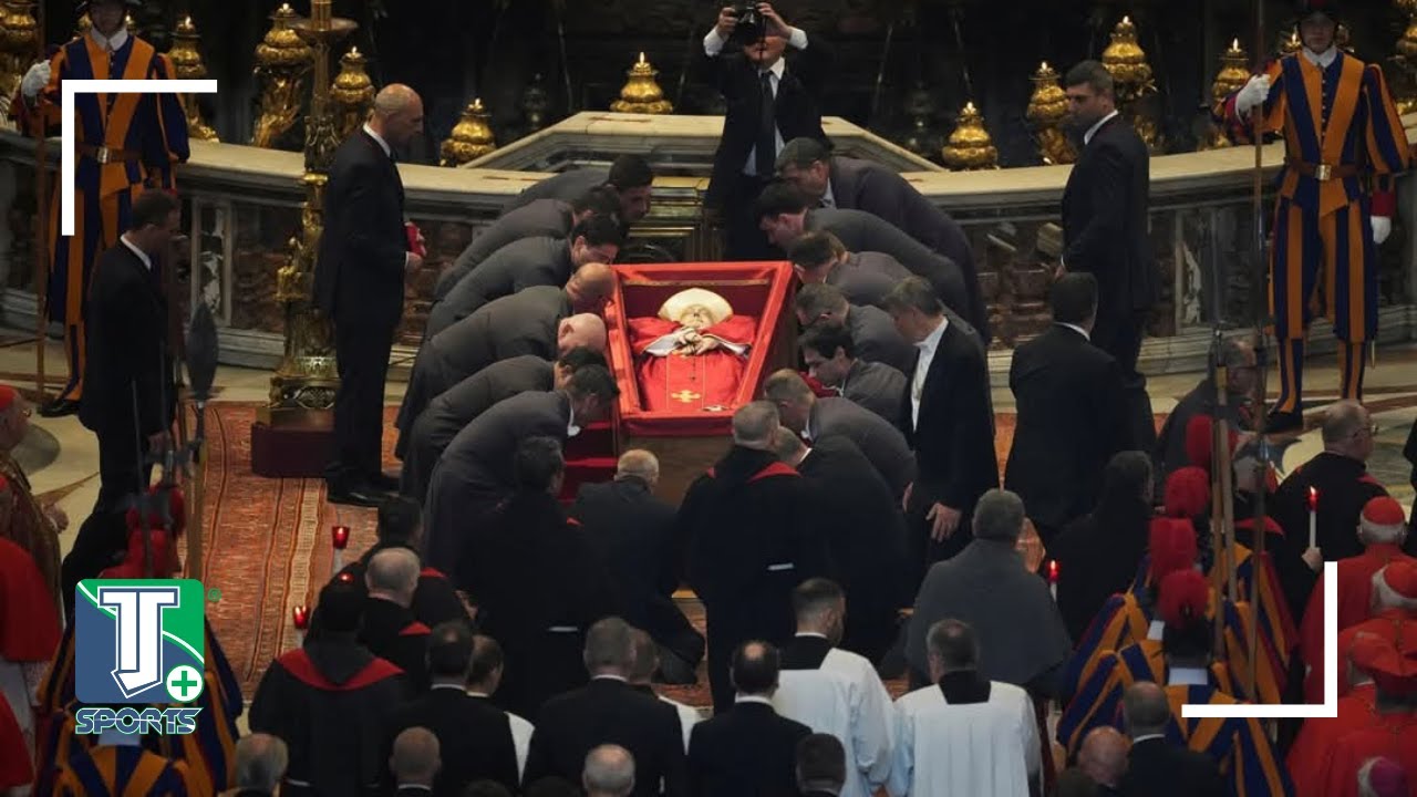 IN DIRETTA: La salma di Papa Francesco è stata traslata per la sepoltura a Santa Maria Maggiore