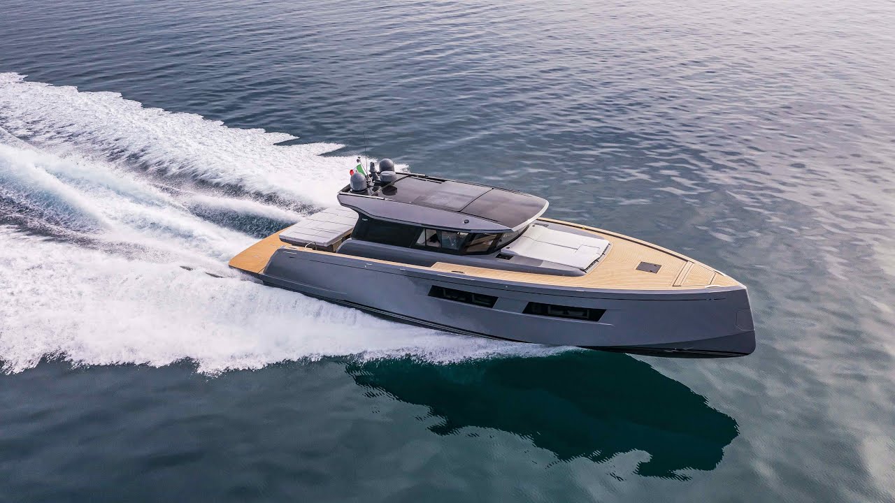 Pardo GT52