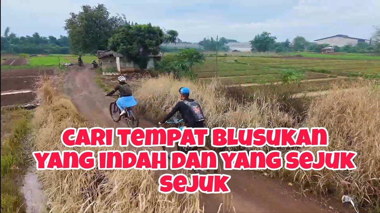 Gowes blusukan melewati pabrik yg terbengkalai sunyi sepi seeremmm