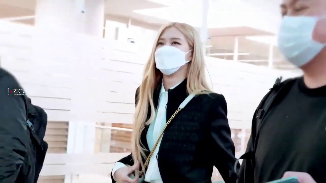 ROSÉ - Hometown smile || FMV