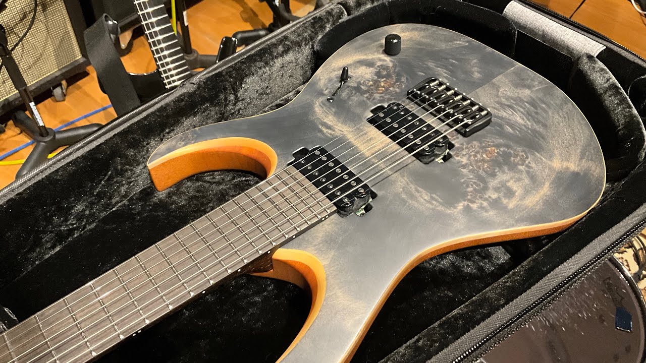 Mayones Duvelle Elite 7 Strings Showing
