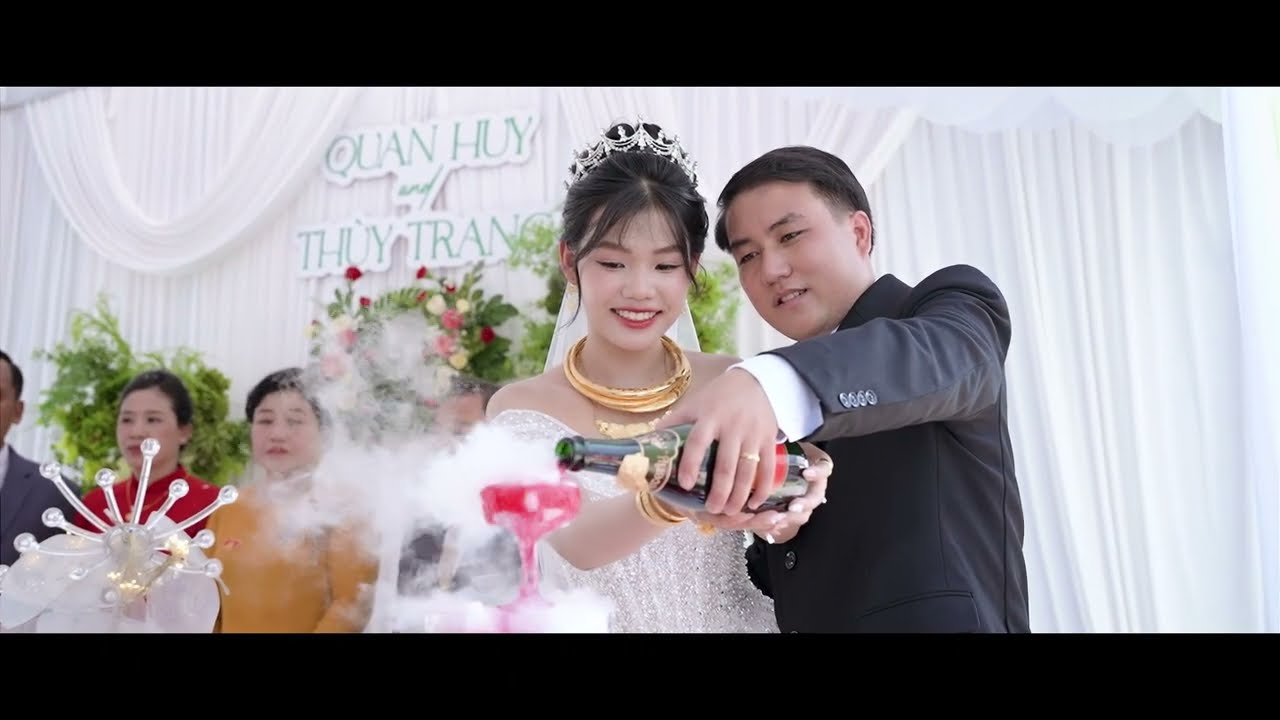 ĐÁM CƯỚI PS QUAN HUY - THÙY TRANG