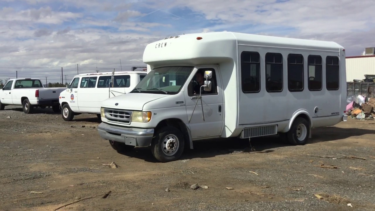 1998 Ford E-Super Duty Bus Lot 40