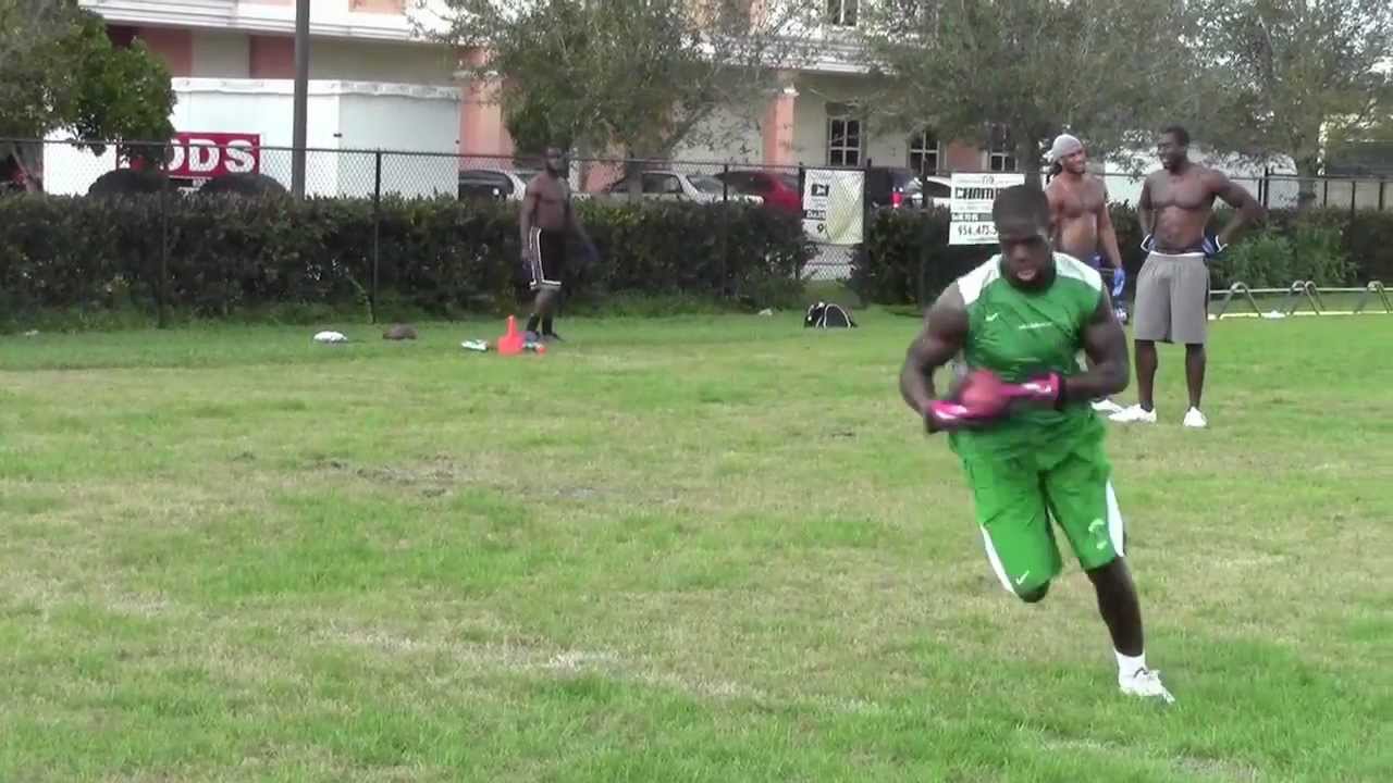 Chamber Fitness WR Antavious Wilson