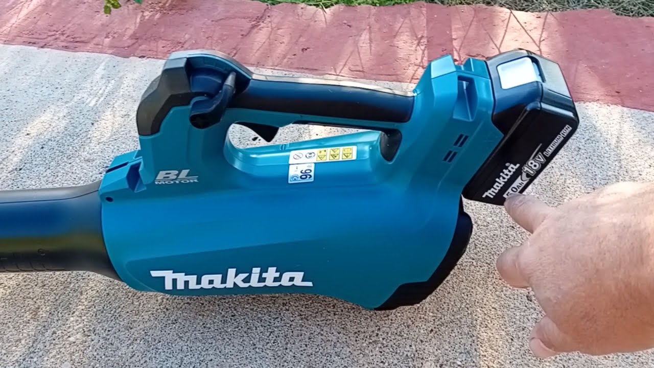 Makita DUB184Z Cordless air blower assesembly and testing.