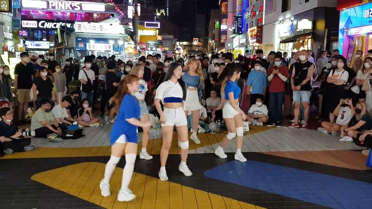 20220702 hongdae busking 홍대 미녀댄스팀 #레이디비(Lady B) 버스킹 23 - Feel My Rhythm _ Red Velvet
