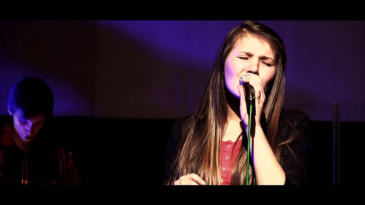 Zbawca porusza góry| Mighty to save- Hillsong United cover | Kościół In Plus