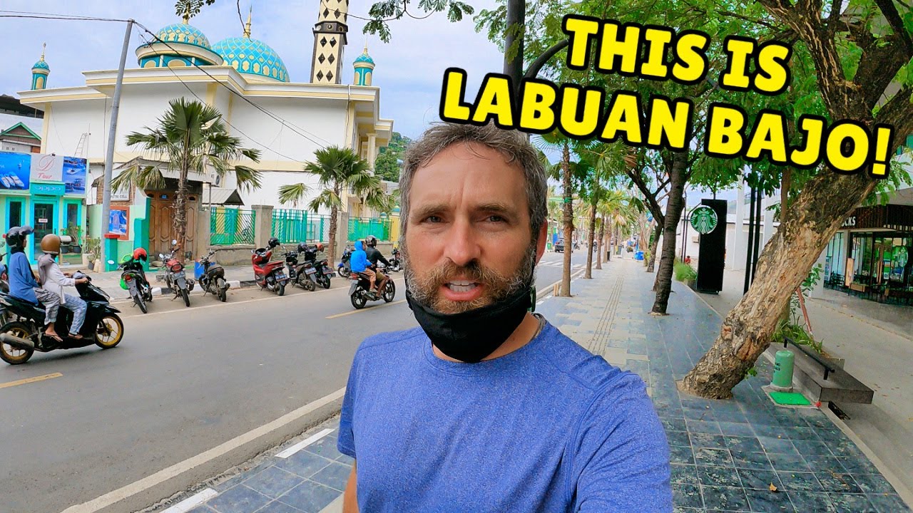 24 HOURS in LABUAN BAJO | PREPARING for a LIVEABOARD | Travel Flores with KIDS | FLORES, INDONESIA