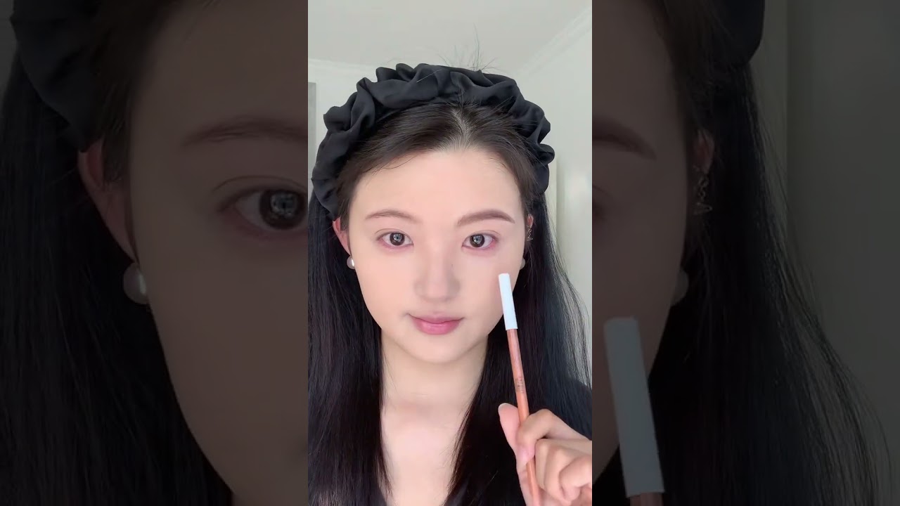 Here comes the makeup instructor The soft and cool wooden feel of Korean style #Square fac