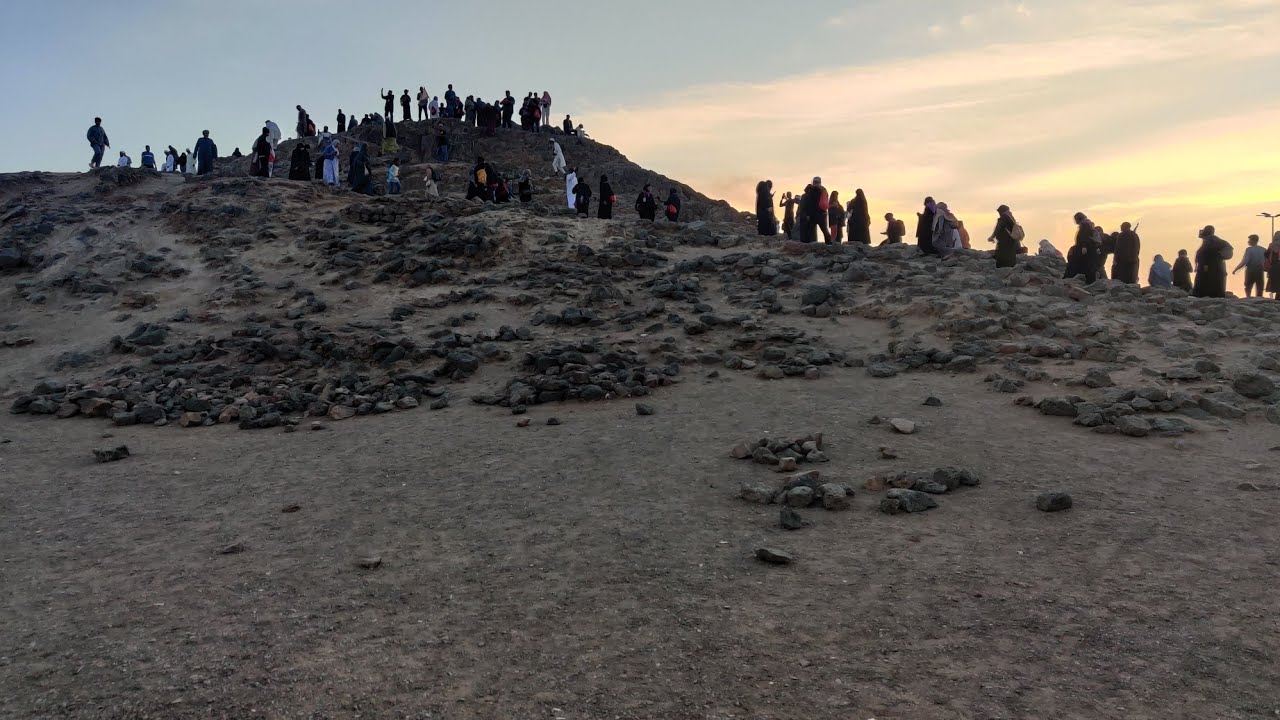 HZ. HAMZANIN ŞEHİT DÜŞTÜĞÜ YER. UHUD