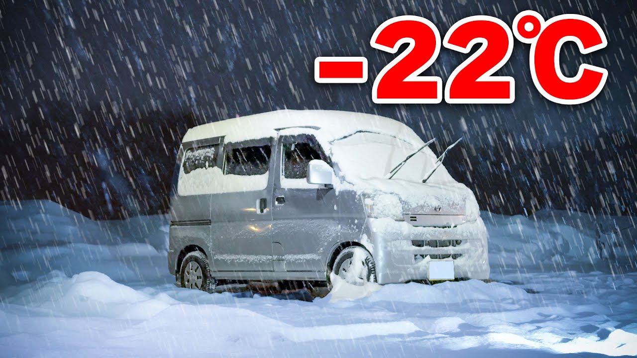 Жизнь в очень холодном автомобиле -22℃ сразу после доставки | самый маленький кемпер[SUB]