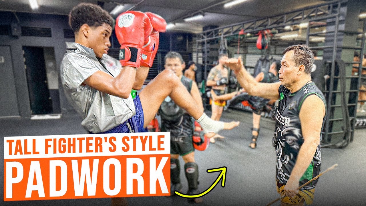 My Muay Thai Trainers Are Turning Me Into a Muay Khao Knee Fighter (Detailed Padwork)
