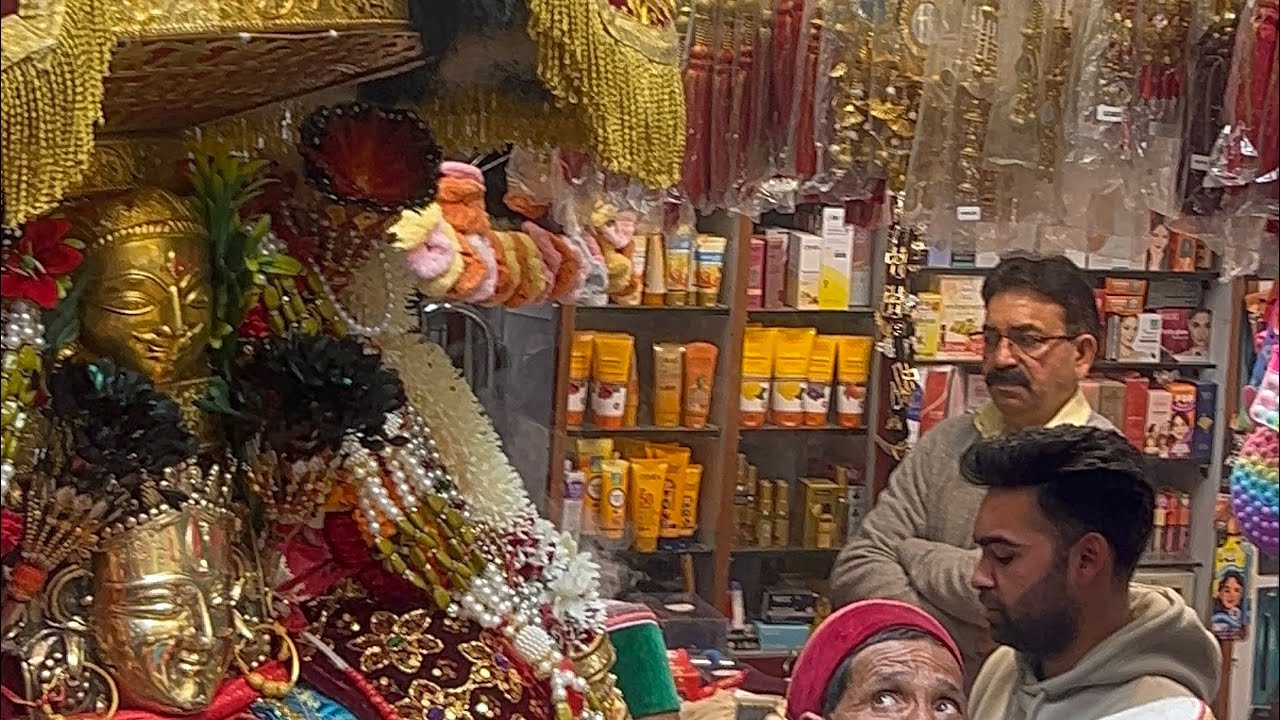 😊 दोस्तों के साथ मुलाकात और देवताओं का आशीर्वाद, दिन सचमुच खास रहा.  ♥️✨