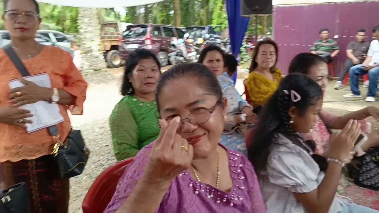 Album binataon Loho raja bengkulu. Meriah dan sukacita. Di Gg Sihaloho rt 19 kel sumber jaya 