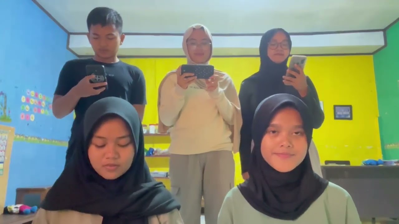 MUSIKALISASI PUISI DARI KELOMPOK 1 #musikalisasipuisi #bahasaindonesia 