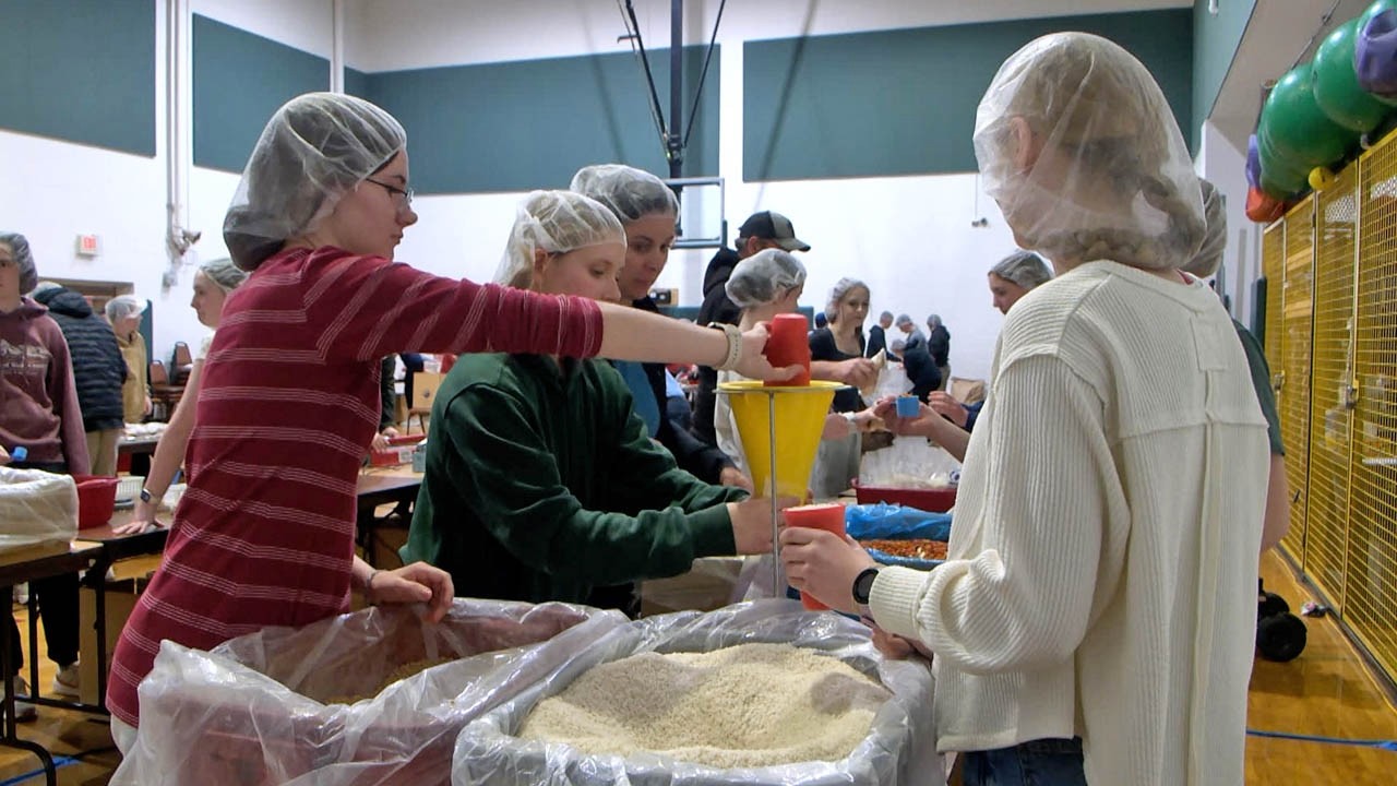 St. Philip's Students in Bemidji Pack Over 23,000 Meals for the Hungry | Lakeland News