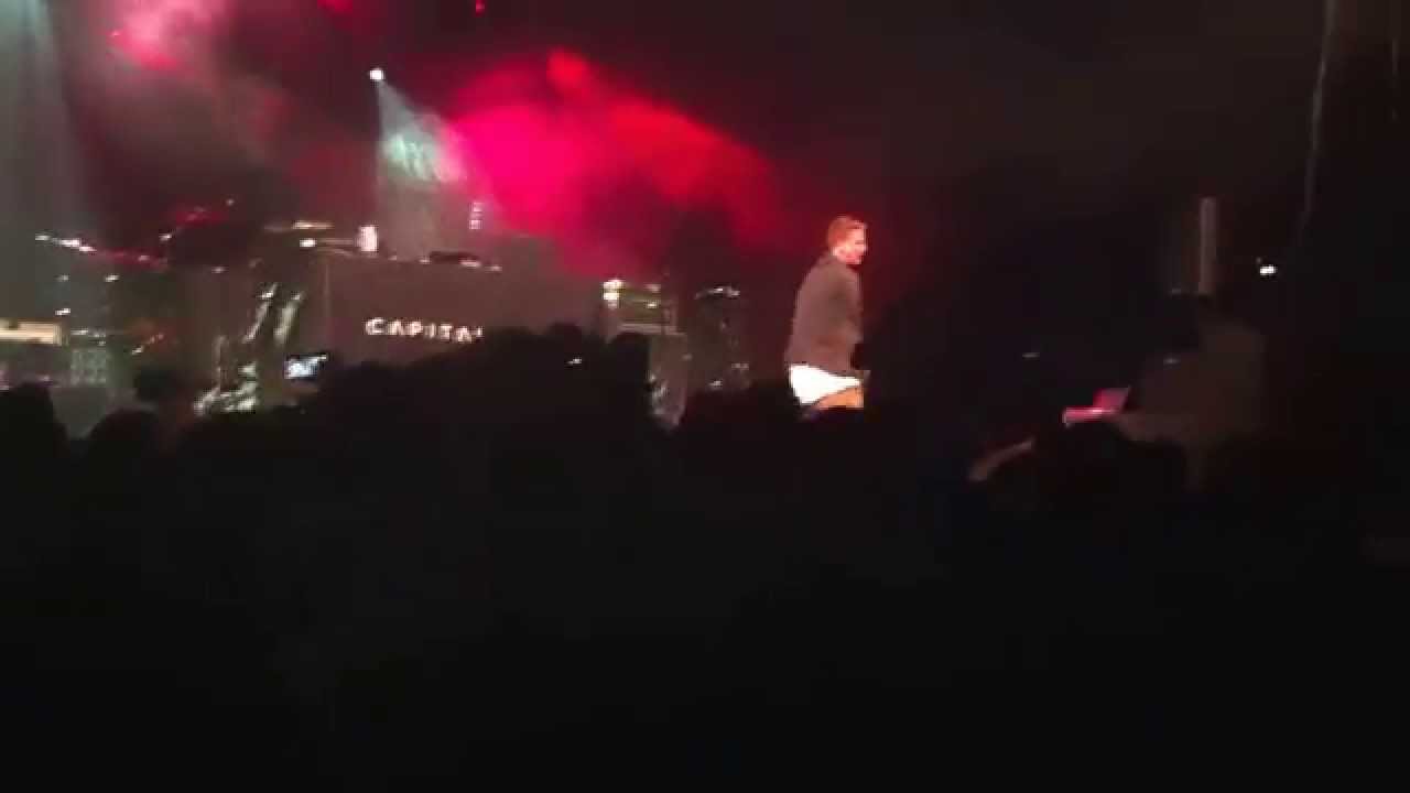 NF - Intro LIVE
