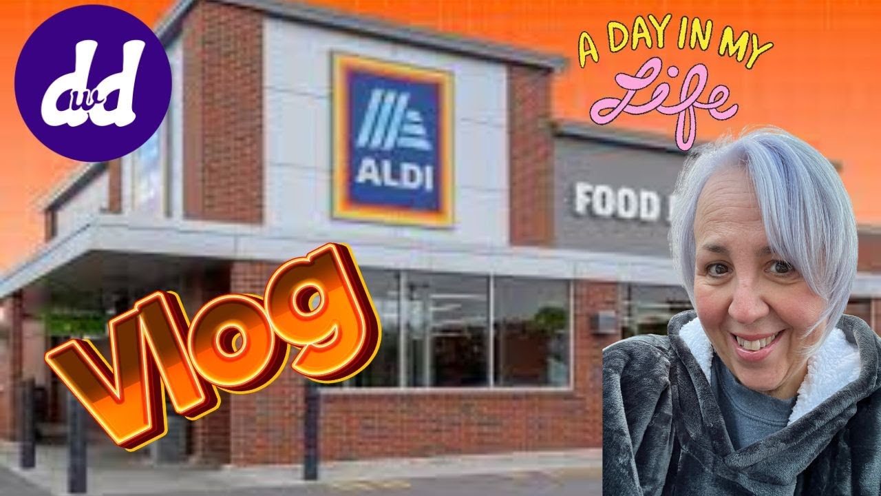 Vlog(chatty ) | Healthy Aldi Haul and Holiday Items   | What I eat  |  Weight loss lifestyle vlog
