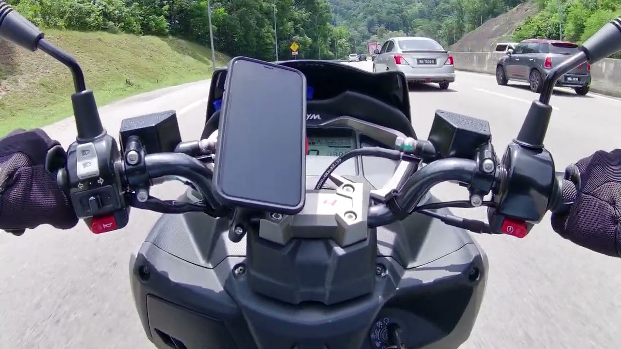 SYM Jet14 200 Ride - Batu Caves to Genting Highlands Premium Outlet
