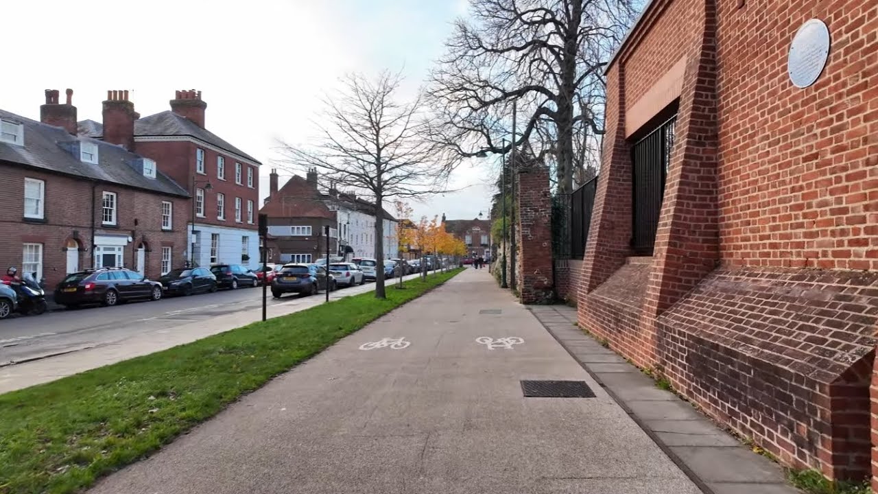 Canterbury Walking Tour - Video Exploring the Historic Streets of Canterbury
